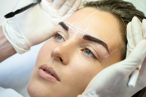 Brow Mapping, Shaping and Tinting