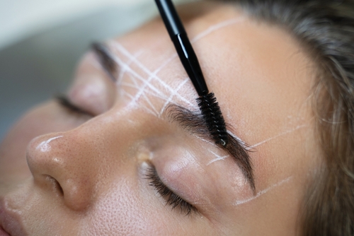 Introduction to Brow Shaping and Colouring – Multiply Course